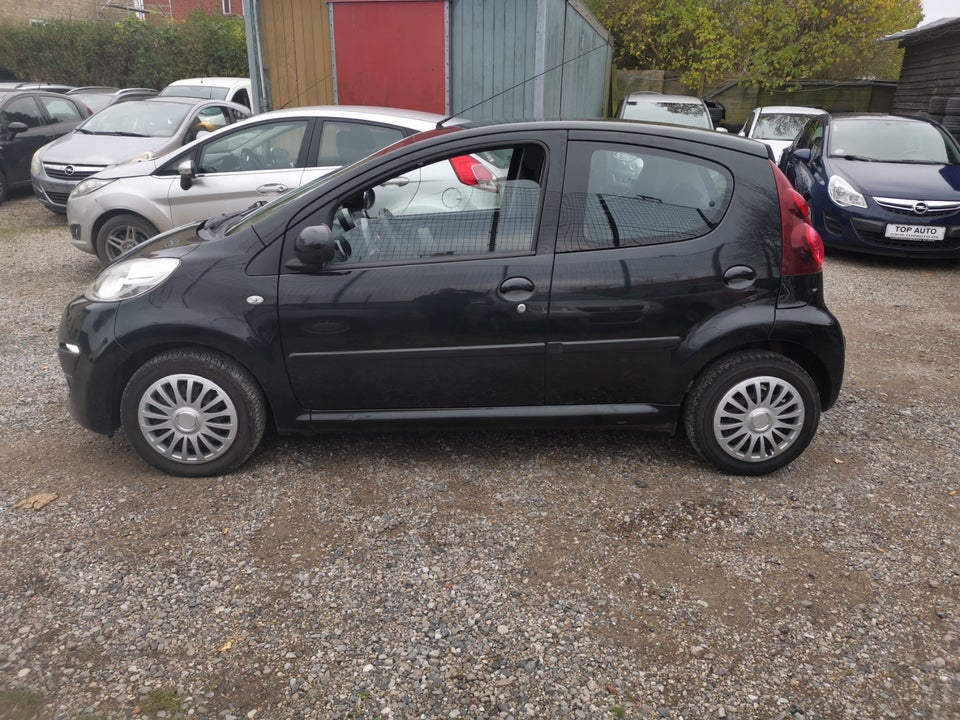 Peugeot 107 1,0 Active 5d