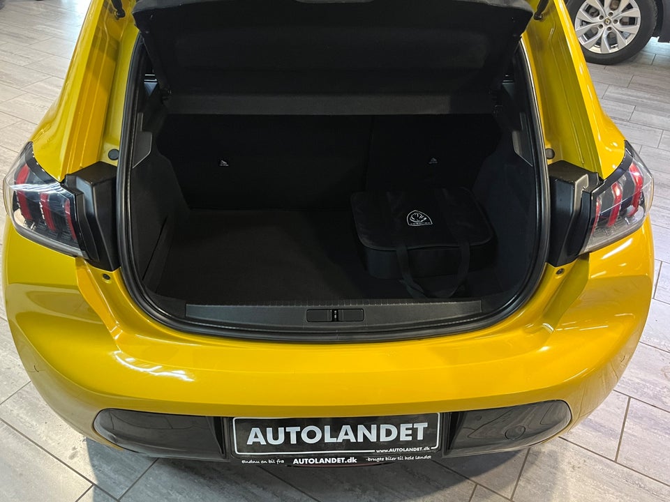 Peugeot e-208 50 Allure 5d