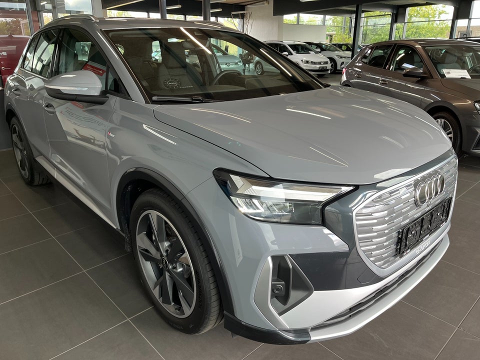 Audi Q4 e-tron 45 edition S-line 5d
