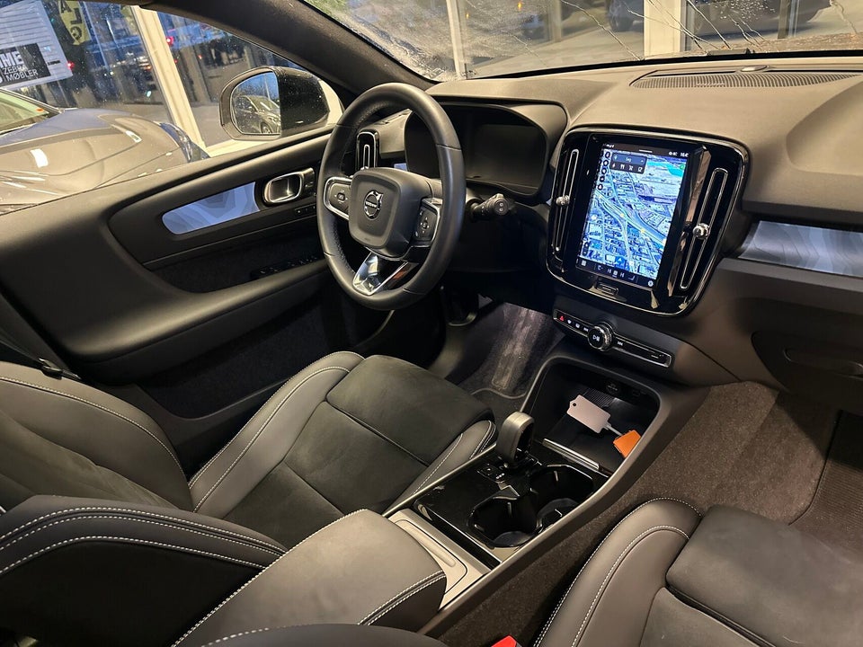 Volvo XC40 ReCharge Extended Range Ultimate 5d