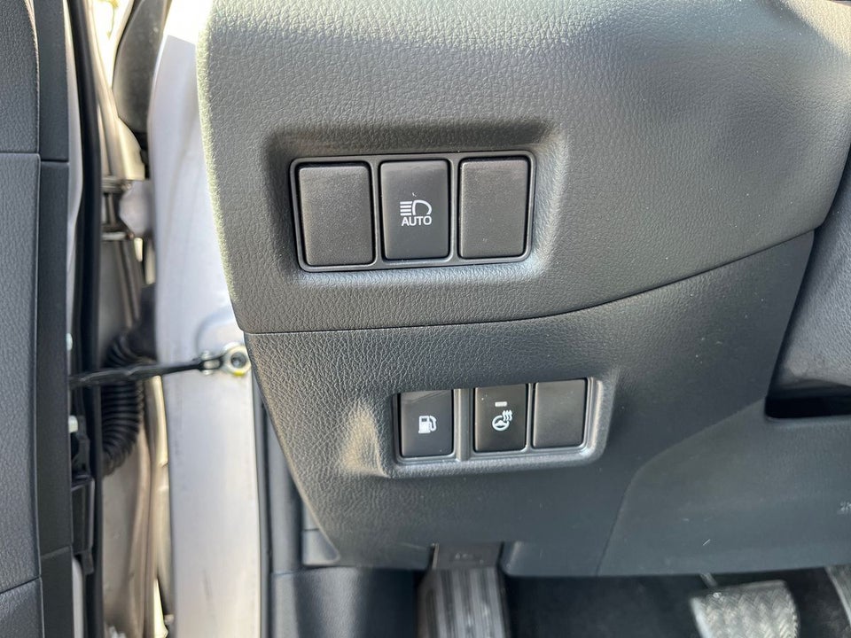 Toyota C-HR 1,8 Hybrid C-LUB Premium CVT 5d