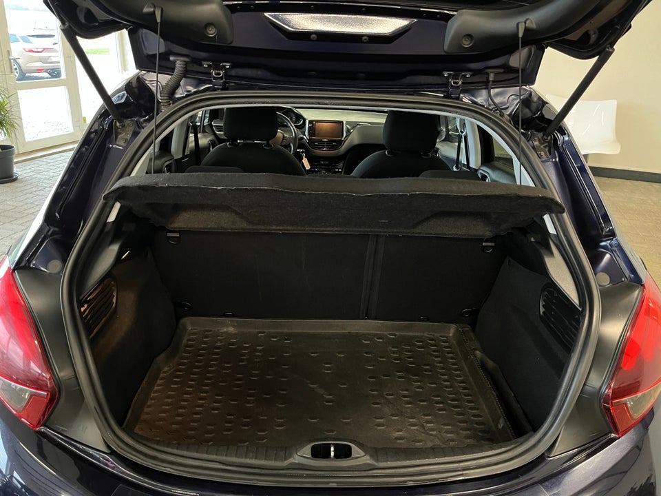 Peugeot 208 1,6 BlueHDi 100 Allure 5d