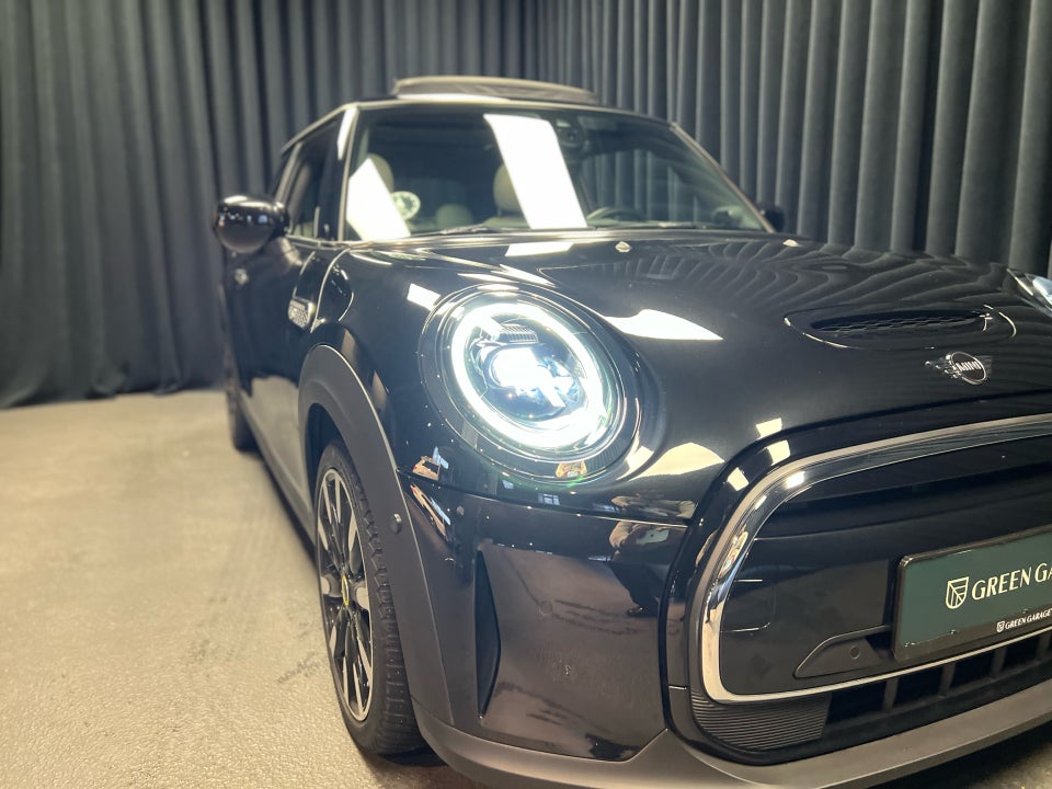 MINI Cooper SE Yours Lounge 3d