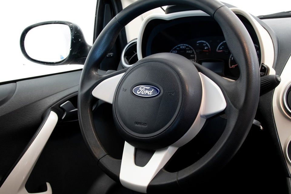 Ford Ka 1,2 Titanium 3d