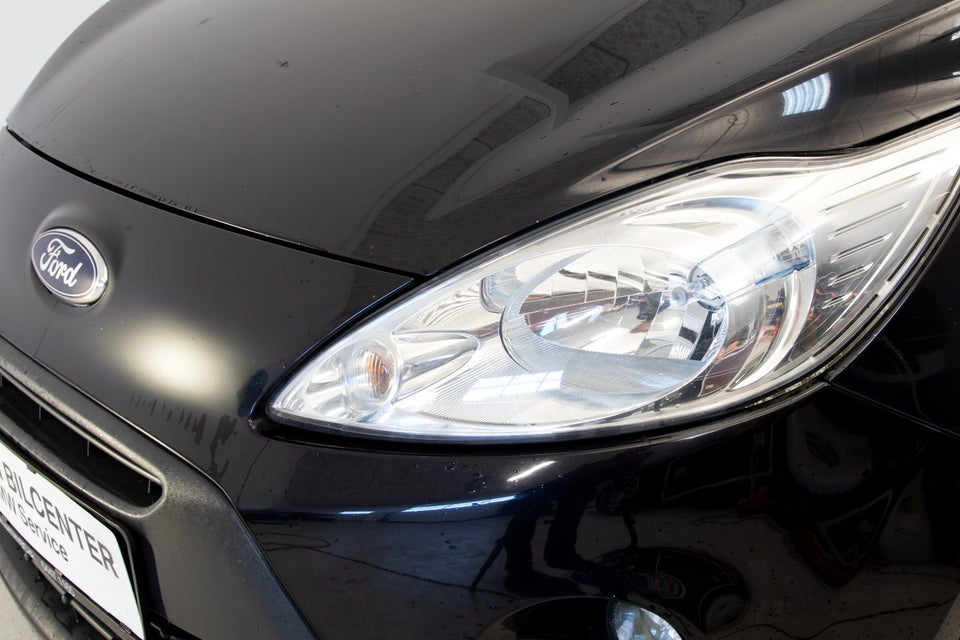 Ford Ka 1,2 Titanium 3d