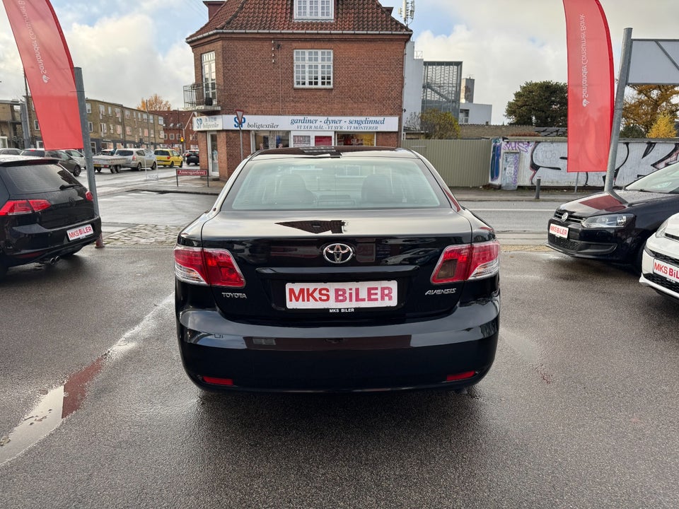 Toyota Avensis 1,6 VVT-i T1 4d