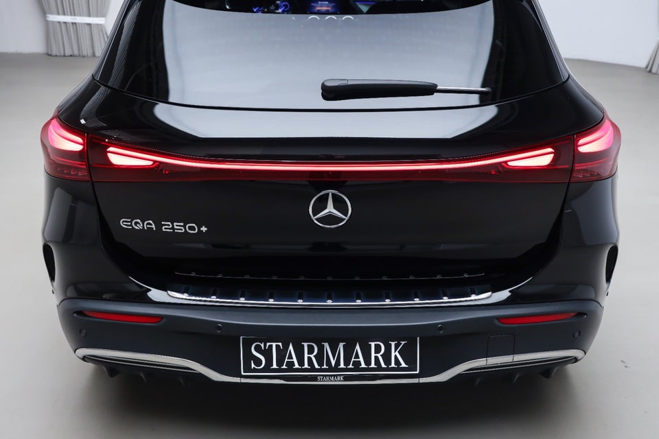Mercedes EQA250+ AMG Advance 5d