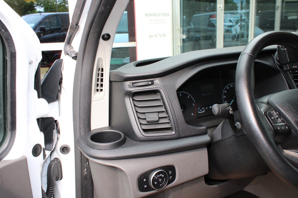 Ford Transit Custom 300 L2 2,0 TDCi 130 Trend Mandskabsvogn