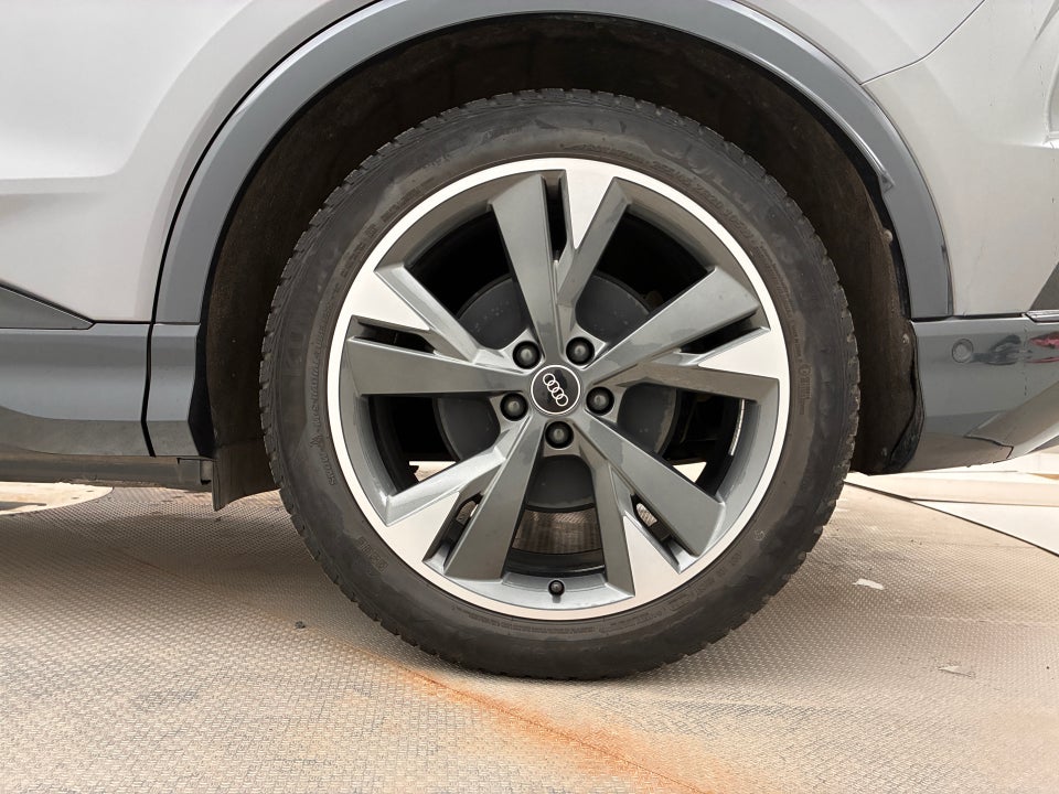 Audi Q4 e-tron 40 S-line Sportback 5d