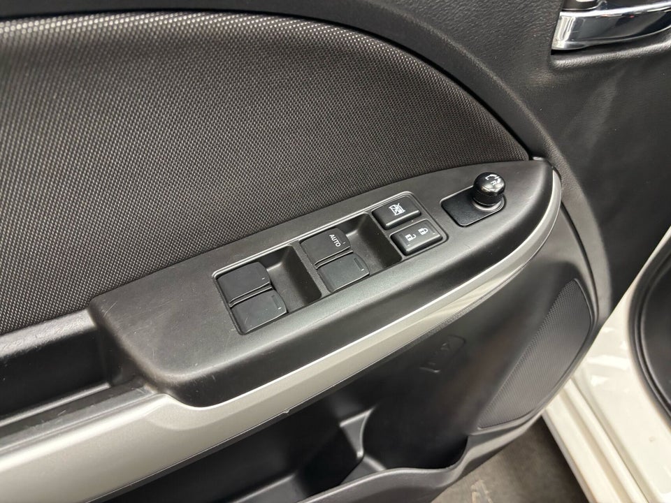 Suzuki Baleno 1,2 Dualjet mHybrid Exclusive 5d