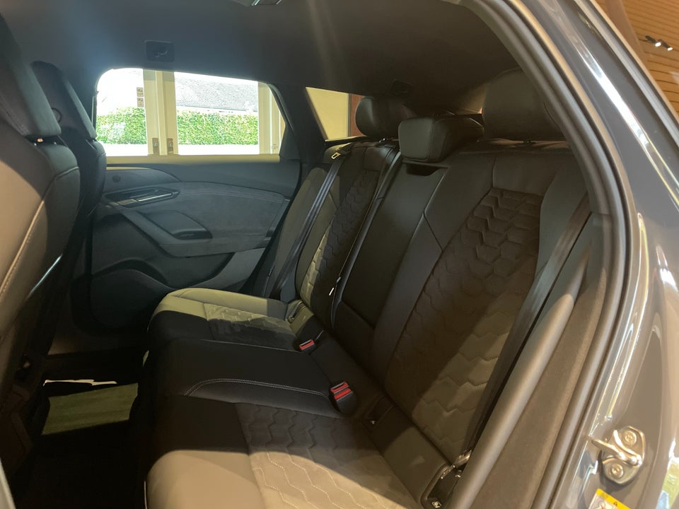 Audi A6 e-tron Progress performance Avant 5d