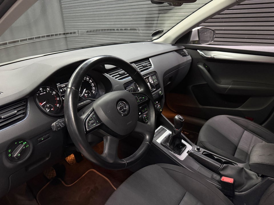 Skoda Octavia 1,2 TSi 105 Ambition 5d