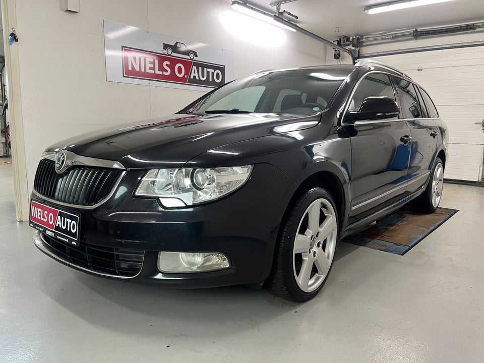 Skoda Superb 2,0 TDi 170 Comfort Combi DSG 5d