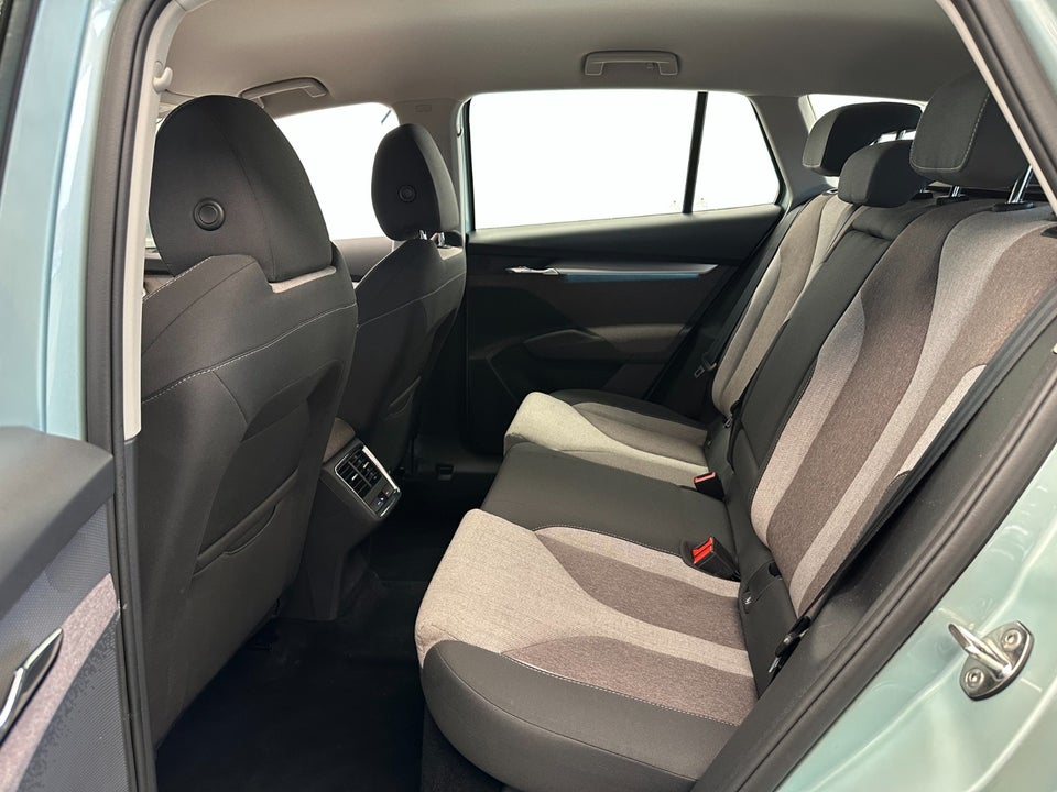 Skoda Enyaq 60 iV Lodge 5d