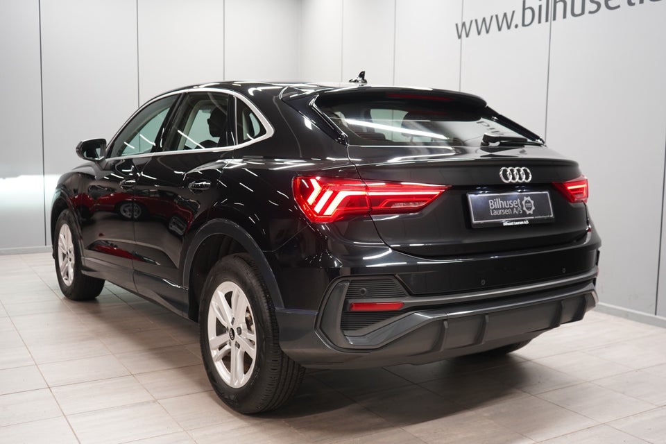 Audi Q3 45 TFSi e Attitude+ Sportback S-tr. 5d