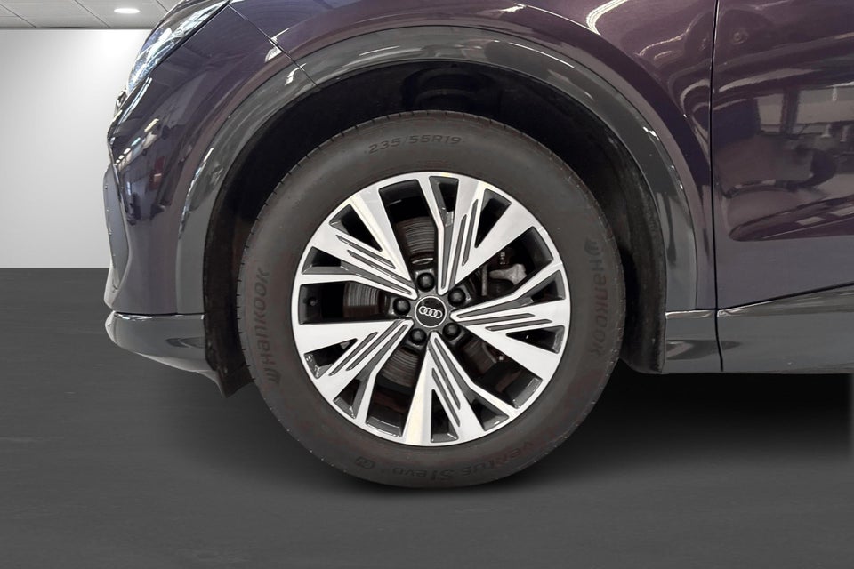 Audi Q4 e-tron 45 Progress 5d
