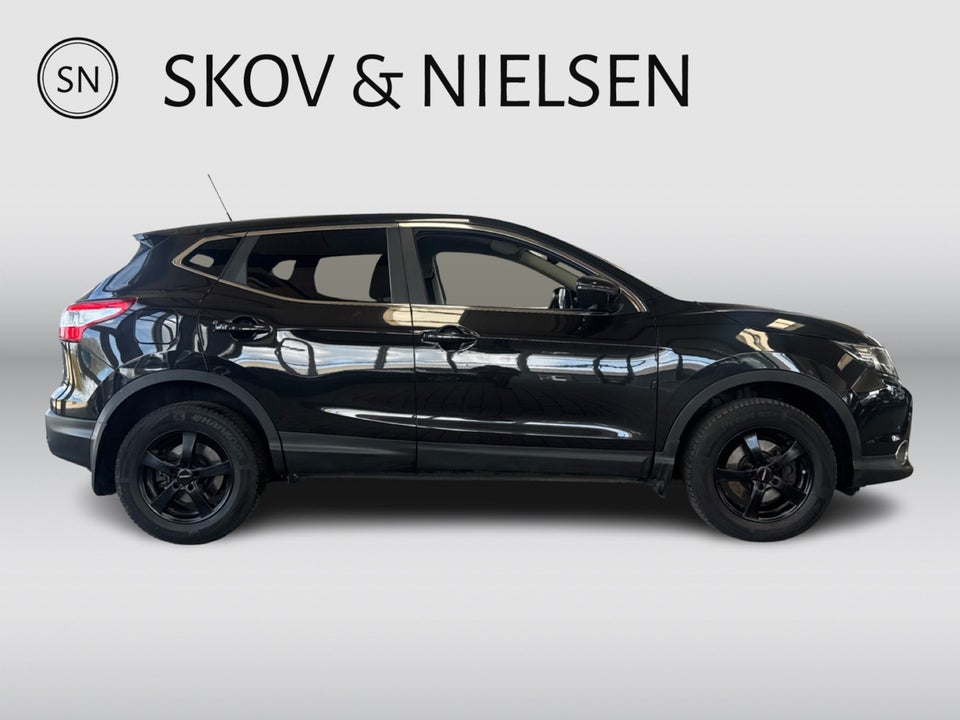 Nissan Qashqai 1,6 dCi 130 N-Tec X-tr. 5d