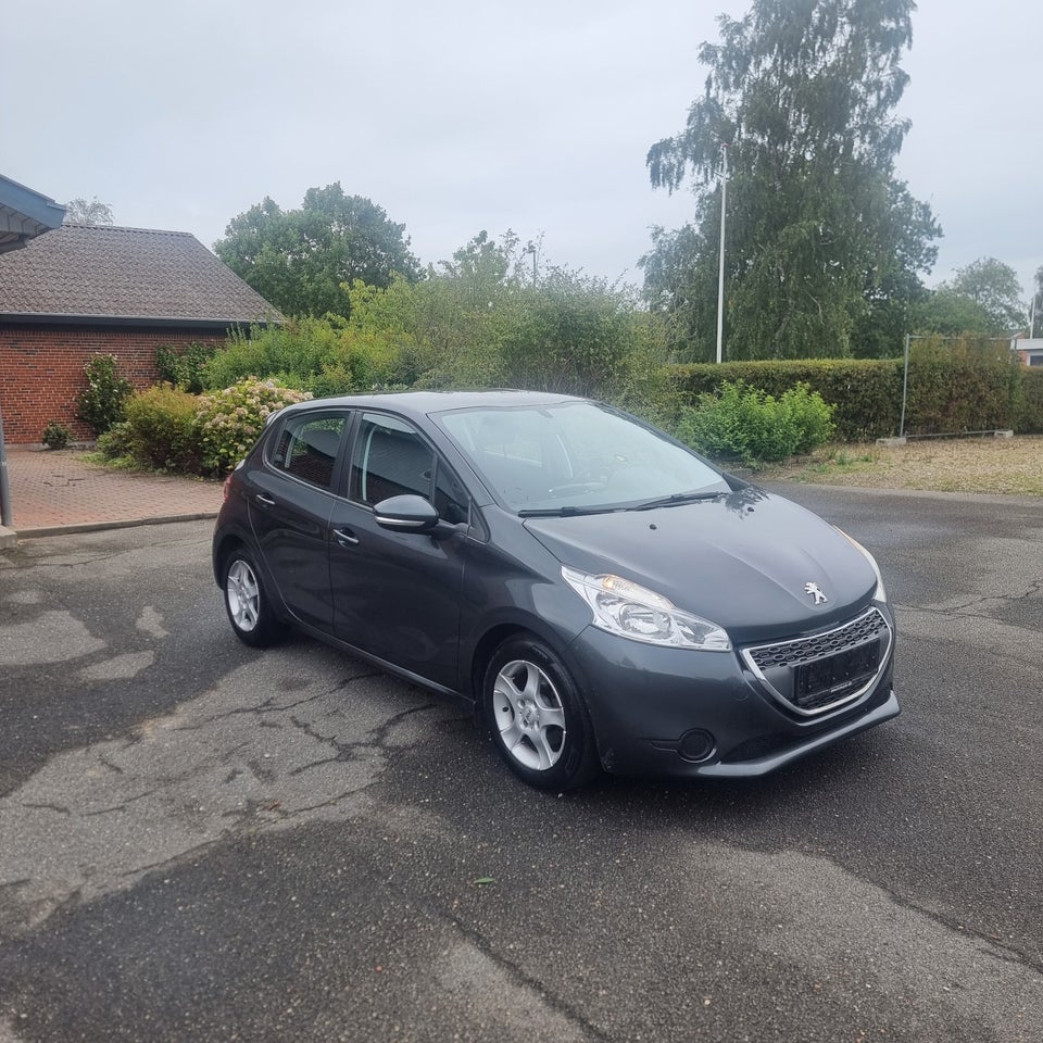 Peugeot 208 1,4 e-HDi 68 Active ESG 5d