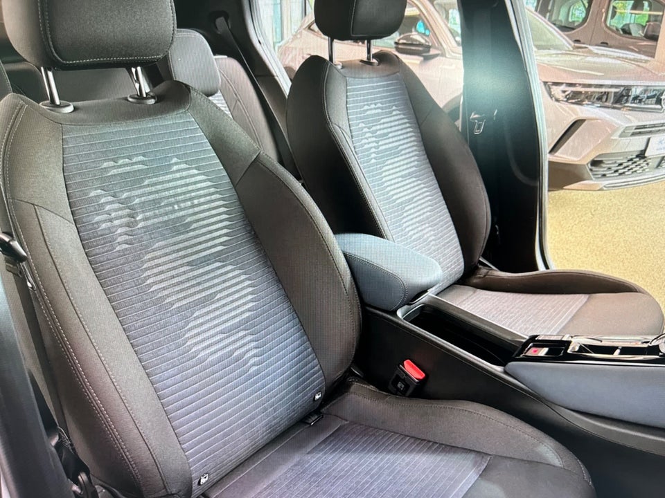 Alfa Romeo Junior Elettrica Core 5d
