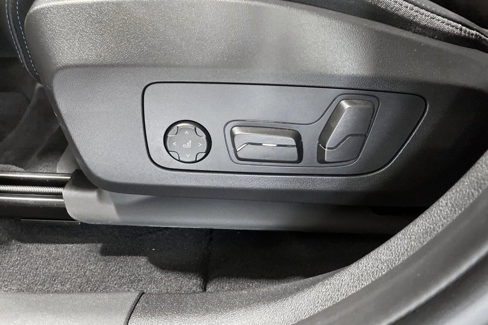 BMW iX1 eDrive20 M-Sport Pro 5d