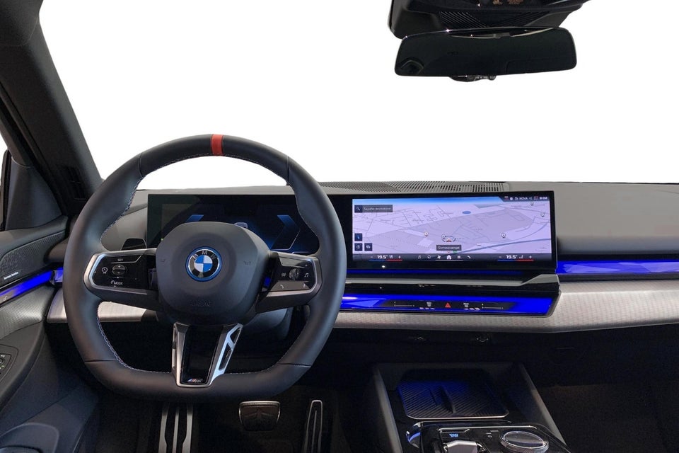 BMW i5 M60 xDrive 4d