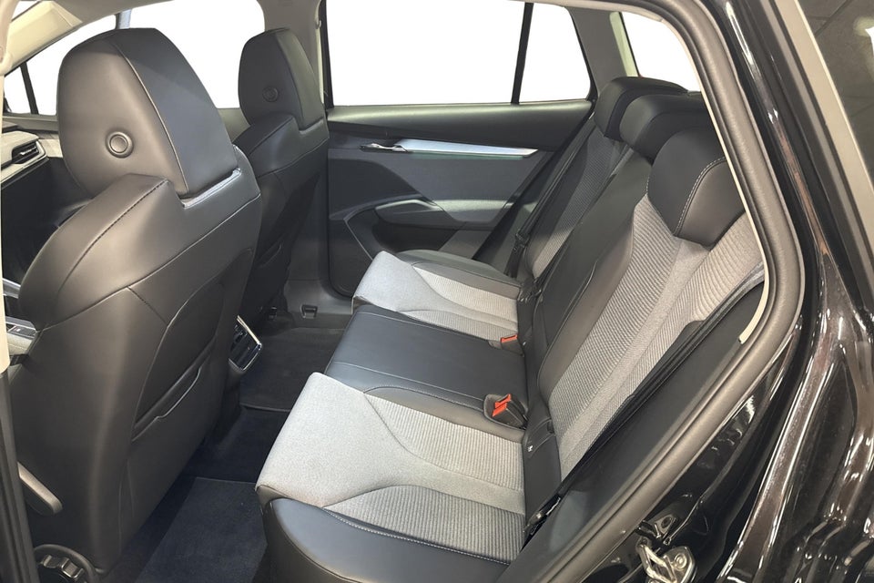 Skoda Enyaq 85 iV Loft 5d