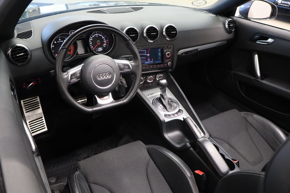 Audi TT 2,0 TFSi 211 Roadster quattro S-tr. 2d