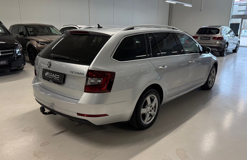 Skoda Octavia 1,6 TDi 115 Ambition Combi DSG 5d