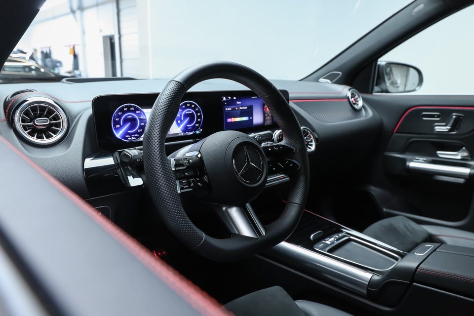 Mercedes EQA250+ AMG Premium 5d