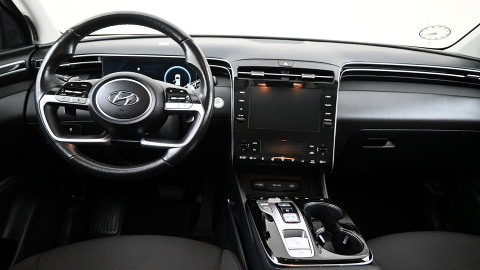 Hyundai Tucson 1,6 PHEV Essential aut. 4WD 5d