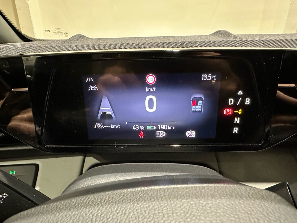 Ford Explorer 82 Premium Extended Range 5d