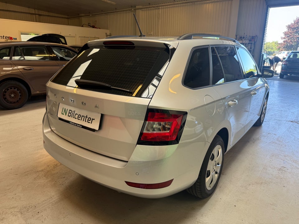 Skoda Fabia 1,0 TSi 95 Ambition Combi 5d