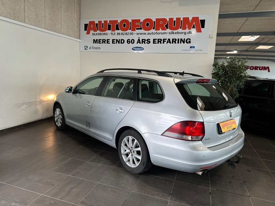 VW Golf VI 2,0 TDi 140 Comfortline Variant Van 5d