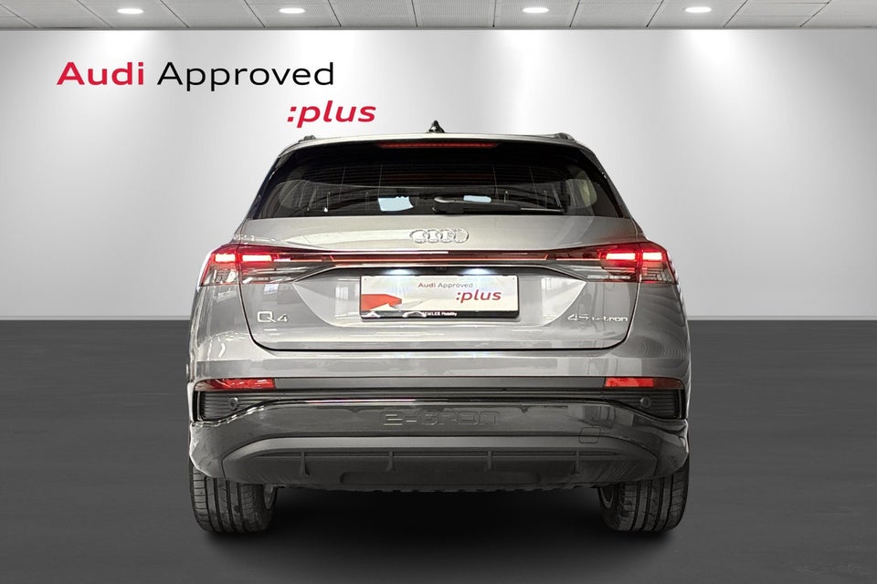 Audi Q4 e-tron 45 Progress 5d
