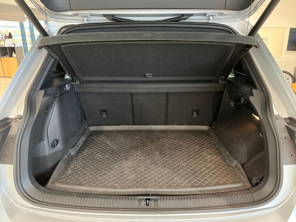 VW Tiguan 1,4 eHybrid R-line DSG 5d