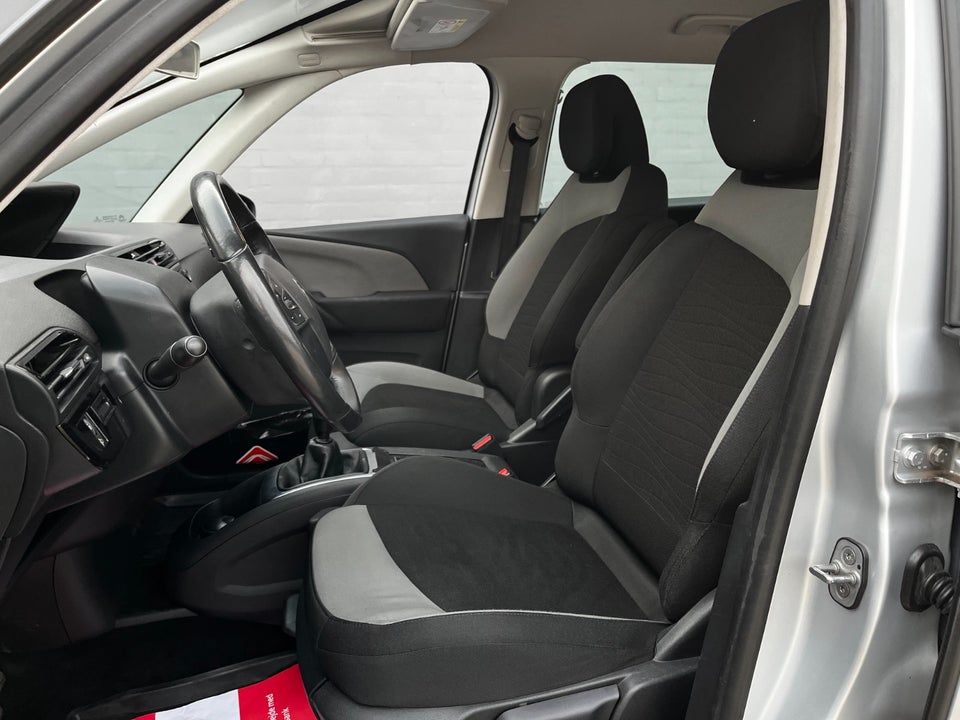 Citroën Grand C4 Picasso 1,6 e-HDi 115 Seduction 7prs 5d