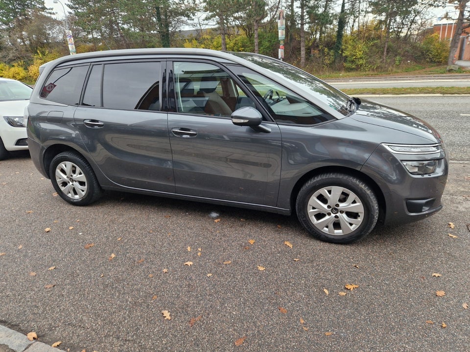 Citroën Grand C4 Picasso 1,6 BlueHDi 120 Intensive EAT6 7prs 5d