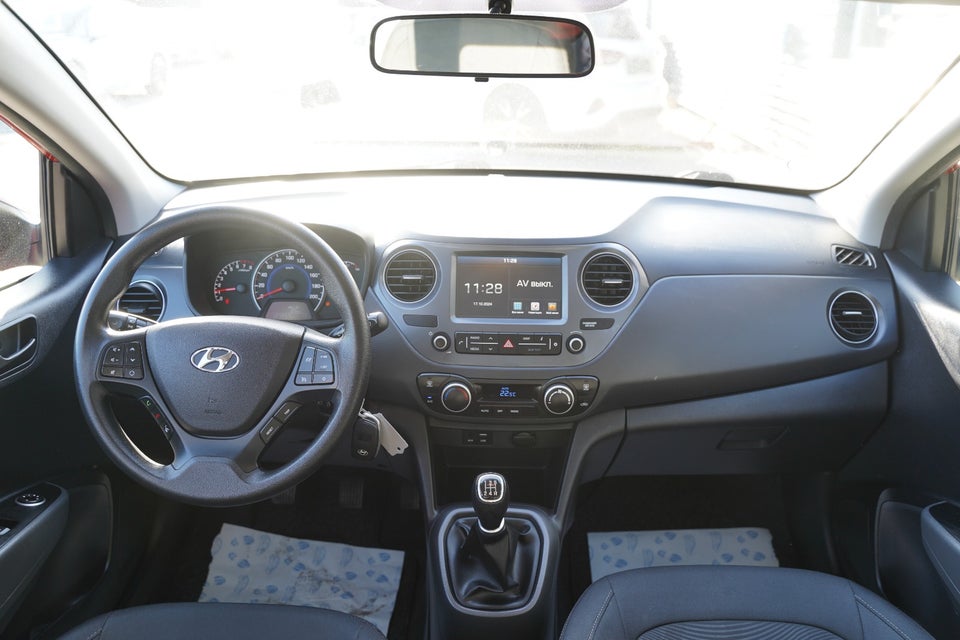 Hyundai i10 1,0 Touch 5d