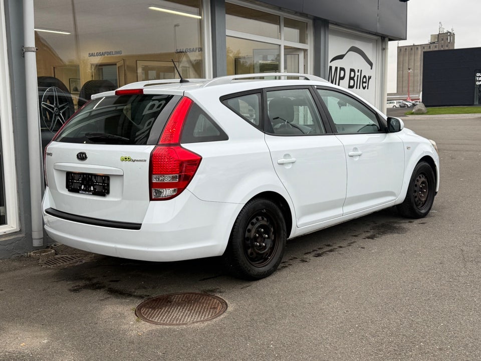 Kia Ceed 1,4 CVVT 105 Motion SW ECO 5d