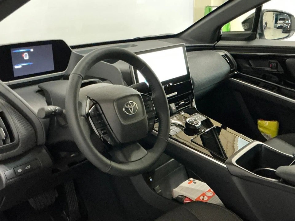 Toyota bZ4X 73 Active 5d