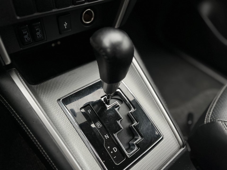 Mitsubishi L200 2,2 DI-D Instyle Db.Kab aut. 4d