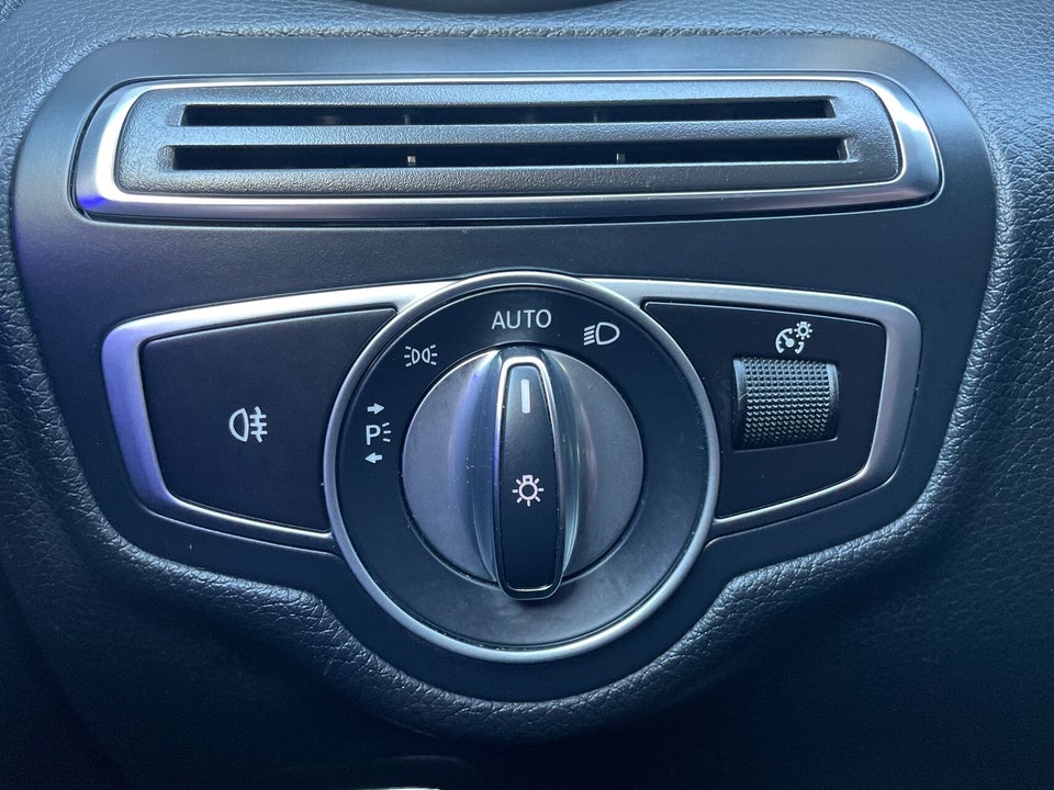 Mercedes C220 d 2,0 Progressive stc. aut. 5d