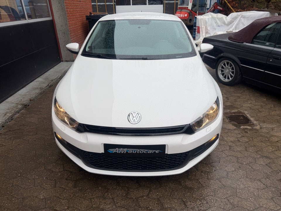 VW Scirocco 2,0 TDi 140 Sport DSG BMT 3d