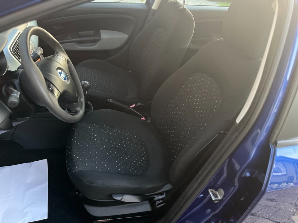 Fiat Punto 1,2 16V Emotion 5d