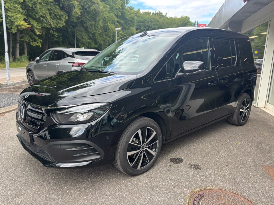 Mercedes EQT200 L1 5d