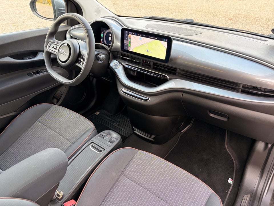 Fiat 500e 42 Icon 3d