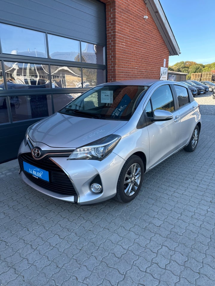 Toyota Yaris 1,3 VVT-i T2 Limited 5d