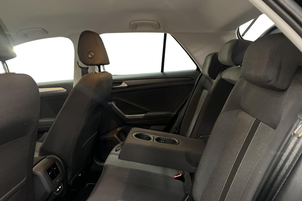 VW T-Roc 1,0 TSi 110 Life 5d