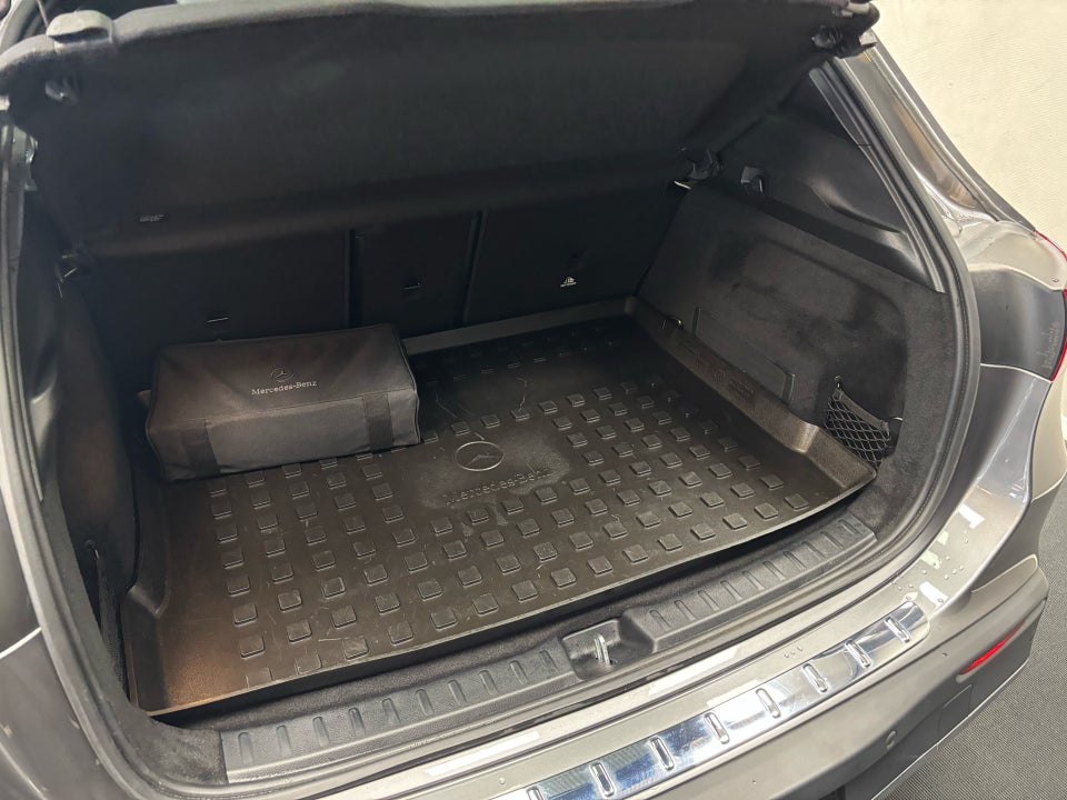 Mercedes EQA250 AMG Line 5d