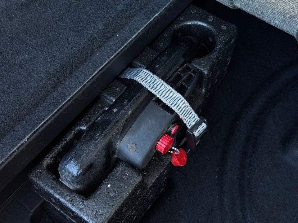 Audi e-tron 55 S-line quattro 5d